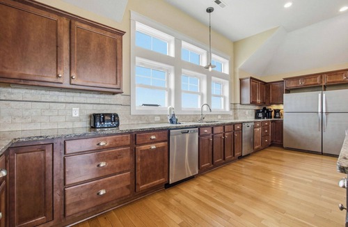 Buxton House | Hatteras Retreat Oceanfront Home + Pets Stay Free
