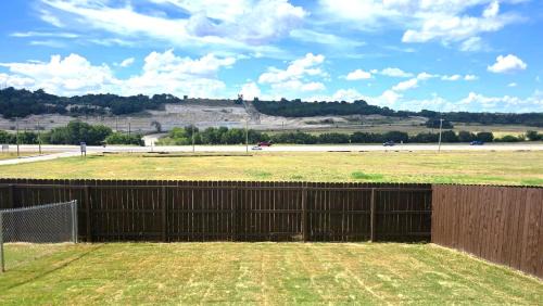 Copperas Cove Apartment | Haven on the Hill, Modern 3BR Near Fort Cavazos