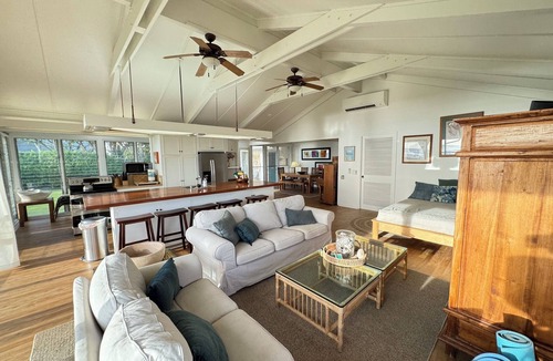 Maili House | Hawaii Beach Retreat- Sand, Surf, Pineapples and Paradise