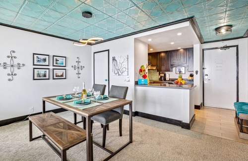 Kahana Condo | Hawaii Life Rentals - Kahana Ocean Front