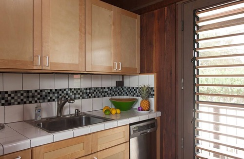 Kamuela House | Hawaii Oceanfront 1-bedroom Cottage