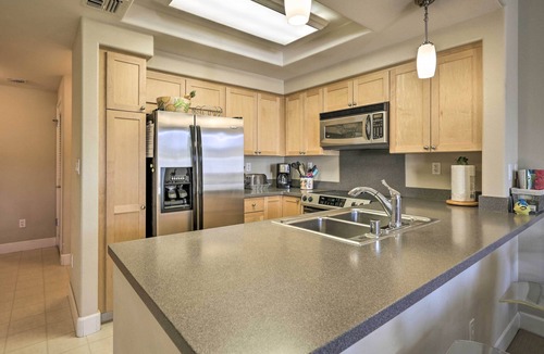Kapolei House | Hawaiian Hideaway: Pool Access, 1 Mi to Beach