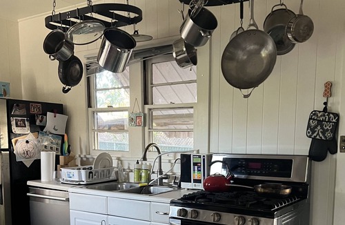 Diamond Head - Kapahulu - St. Louis House | Hawaiian private Room in great location Kaimuki
