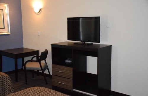 St. Andrews Hotel | Hawthorn Suites by Wyndham Columbia