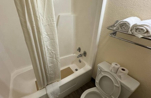 Milledgeville Hotel | Heritage Inn Milledgeville GA