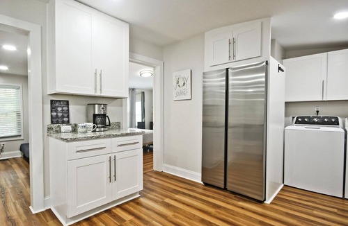 Flowery Branch House | Hidden gem near Lake Lanier, smart TV’s