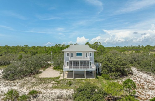 Alligator Point House | Hidden Gem on the Gulf—Relax, Recharge, Repeat