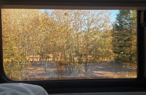 Red Bank House | Hidden Secret. Cozy Tiny Home RV with WiFi and AC in delightful Lexington, SC