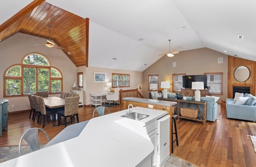 Corolla Light House | Hide Away Heaven: Pool, Hot Tub, Screened Porch