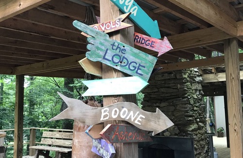 Flag Pond House | Hideaway from it all ! Holyfield Hideaway, Flag Pond, Tennessee