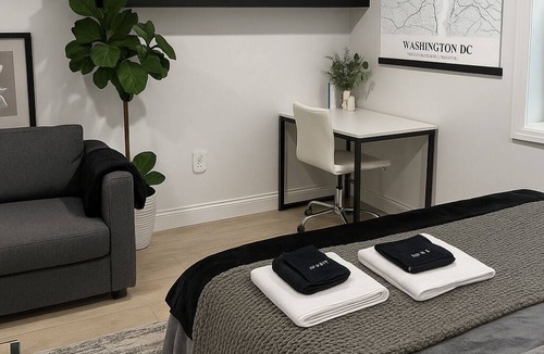 Southeast Bed & Breakfast | Hideaway Nest 1BR Suite