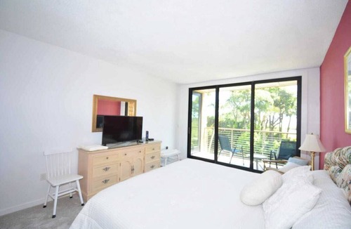 West Beach Village House | Hideout at Shipwatch - On The Beach