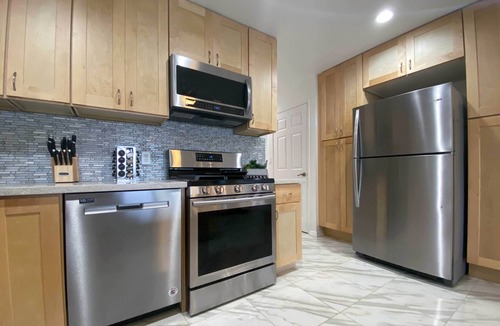 Ualapue Condo | High-End Resort Condo Nestled on Molokai Shoreline