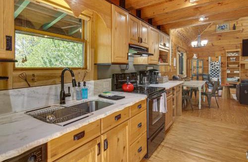 Saluda House | Hike, Bike, Tubing, Whitewater Rafting! Saluda Gem