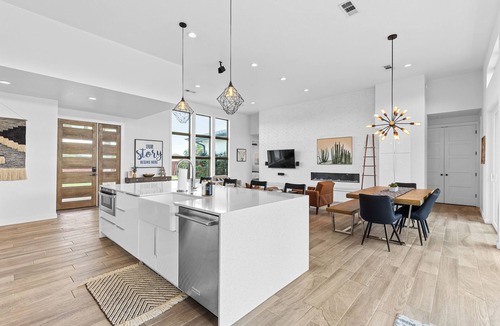 Liberty Hill House | Hill Country getaway with upscale finishes, 4BR/2BA, pool, spa & outdoor kitchen. Relax in 2,342 sq ft of comfort, enjoy family-friendly amenities, and explore nearby wineries, breweries & Texas Hill Country gems.