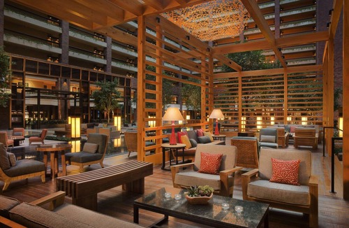 Dallas Design District Resort | Hilton Anatole