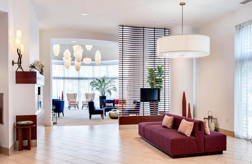 Old Town Alexandria Hotel | Hilton Garden Inn Alexandria Old Town National Harbor
