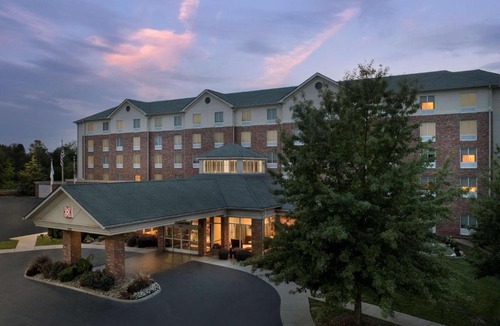 Mount Mourne Hotel | Hilton Garden Inn Charlotte/Mooresville