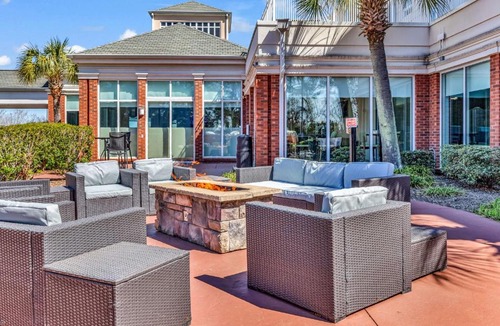 Myrtle Beach Hotel | Hilton Garden Inn Myrtle Beach/Coastal Grand Mall