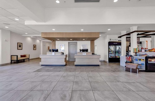 Myrtle Beach Hotel | Hilton Garden Inn Myrtle Beach/Coastal Grand Mall