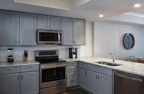 Downtown Myrtle Beach Villa | Hilton Grand Vacation Club Ocean Enclave 2 bedroom