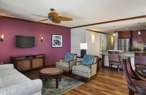 Waikiki Resort | Hilton Grand Vacation Club, All Towers, Honolulu!