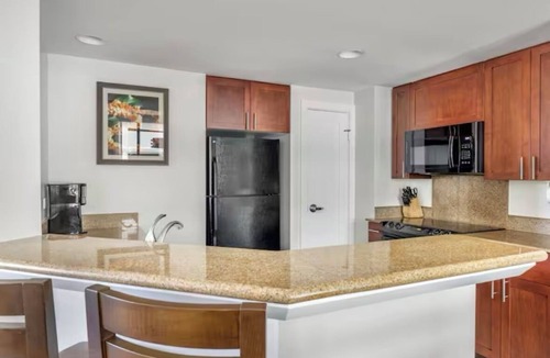 Honolulu Condo | Hilton Hawaiian Village Lagoon Tower -Spacious 2 Bedroom Condo