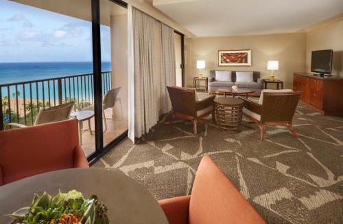 Waikiki Resort | Hilton Hawaiian Village Waikiki Beach Resort