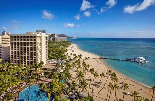 Waikiki Resort | Hilton Hawaiian Village Waikiki Beach Resort