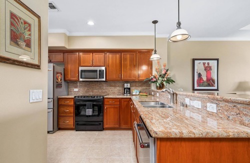 Waikoloa Condo | Hilton Waikoloa Pool Pass for stays in 2025! Waikoloa Beach Villas J33