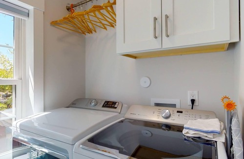 Wilmington Historic District House | Historic 2-unit Duplex, 14 min Walk to Riverwalk