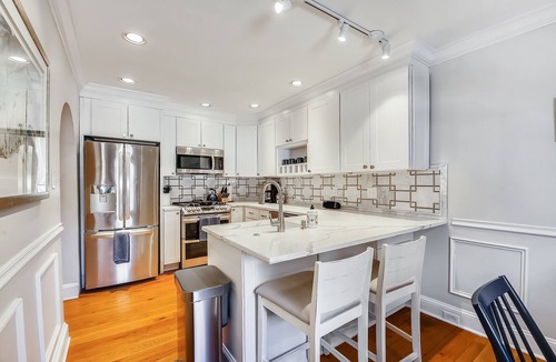 Historic District House | Historic 3 Bedroom Downtown Annapolis Townhome