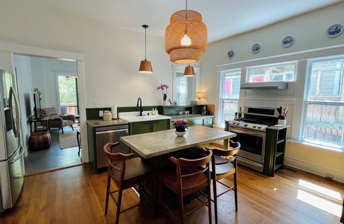 Downtown House | Historic Downtown Raleigh 3-bedroom Home Close to Everything