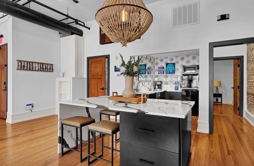 Downtown Wilmington Condo | Historic Downtown Wilmington 6BR/4BA Luxury Penthouse | Sleeps 20