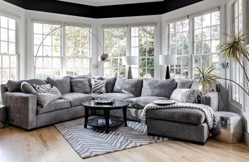 Richmond Villa | Historic Italianate Villa and Gardens in Northside/Ginter Park - Pet Friendly