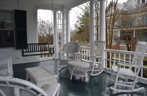 Lynchburg House | Historic Six Bedroom Home near Downtown Lynchburg