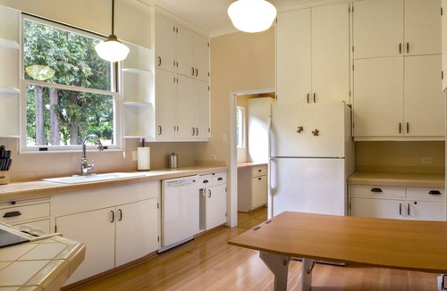 Makawao House | Historic Upcountry Ranch Home