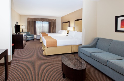 Cordele Hotel | Holiday Inn Express Hotel & Suites CORDELE NORTH by IHG