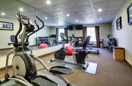 Boys Ranch Hotel | Holiday Inn Express Hotel & Suites Live Oak by IHG