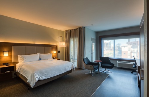 Wilmore Hotel | Holiday Inn Express & Suites Charlotte - South End by IHG