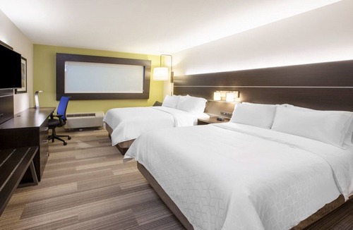 Round Rock Hotel | Holiday Inn Express & Suites Austin Round Rock by IHG