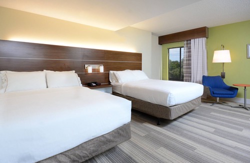 Durham Hotel | Holiday Inn Express & Suites Raleigh Durham Airport at RTP by IHG