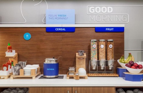 Jackson Hotel | Holiday Inn Express & Suites Jackson by IHG