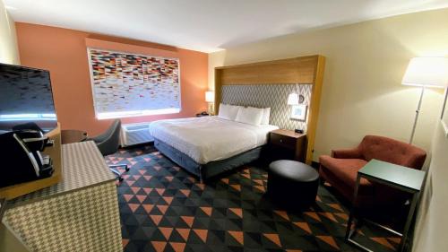 Arcadia Hotel | Holiday Inn Spartanburg Northwest by IHG
