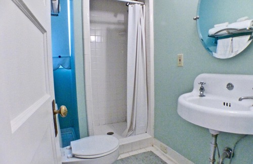 Old Town House | Holly Room at Magnolia Inn 3rd Floor