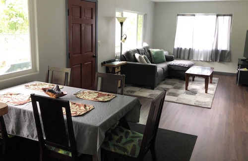 Nanawale Estates House | Home from home, full house, king beds, garden in Hawaii's jungle