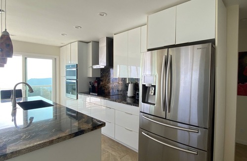 Kahala House | Home in the Sky!