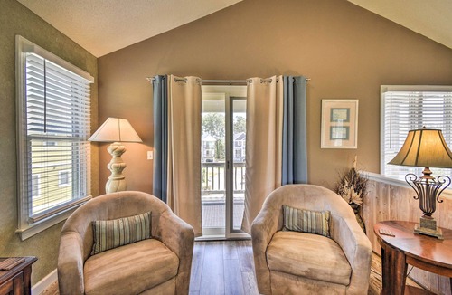 Corolla Light House | Home w/Deck in Corolla Light: Walk to Beach!