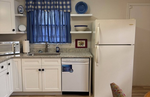 Golden Grove House | Hometown Comfort 7