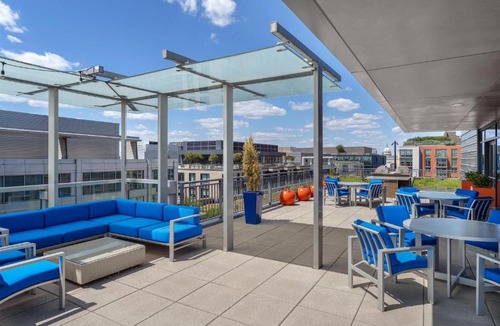 Navy Yard Hotel | Homewood Suites by Hilton Washington DC Capitol-Navy Yard